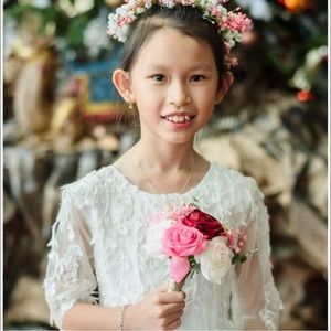 Meet your Posher, Tuyet